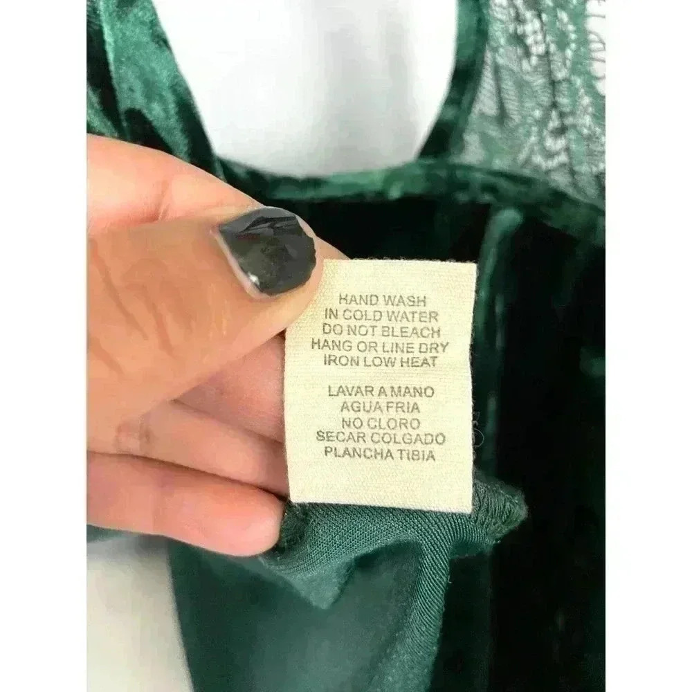 illa illa Green Velvet Tank Top MEDIUM Lace Trim Women's - Picture 8 of 11